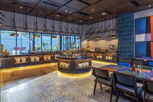 Desayuno buffet incluido todos los días 