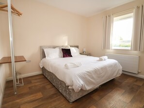 17 bedrooms, individually decorated, individually furnished, free WiFi - The Bevan (Caernarfon)