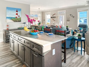 Interior - Surf & Sand - Heated Pool - Ocean Views (N. Myrtle Beach)
