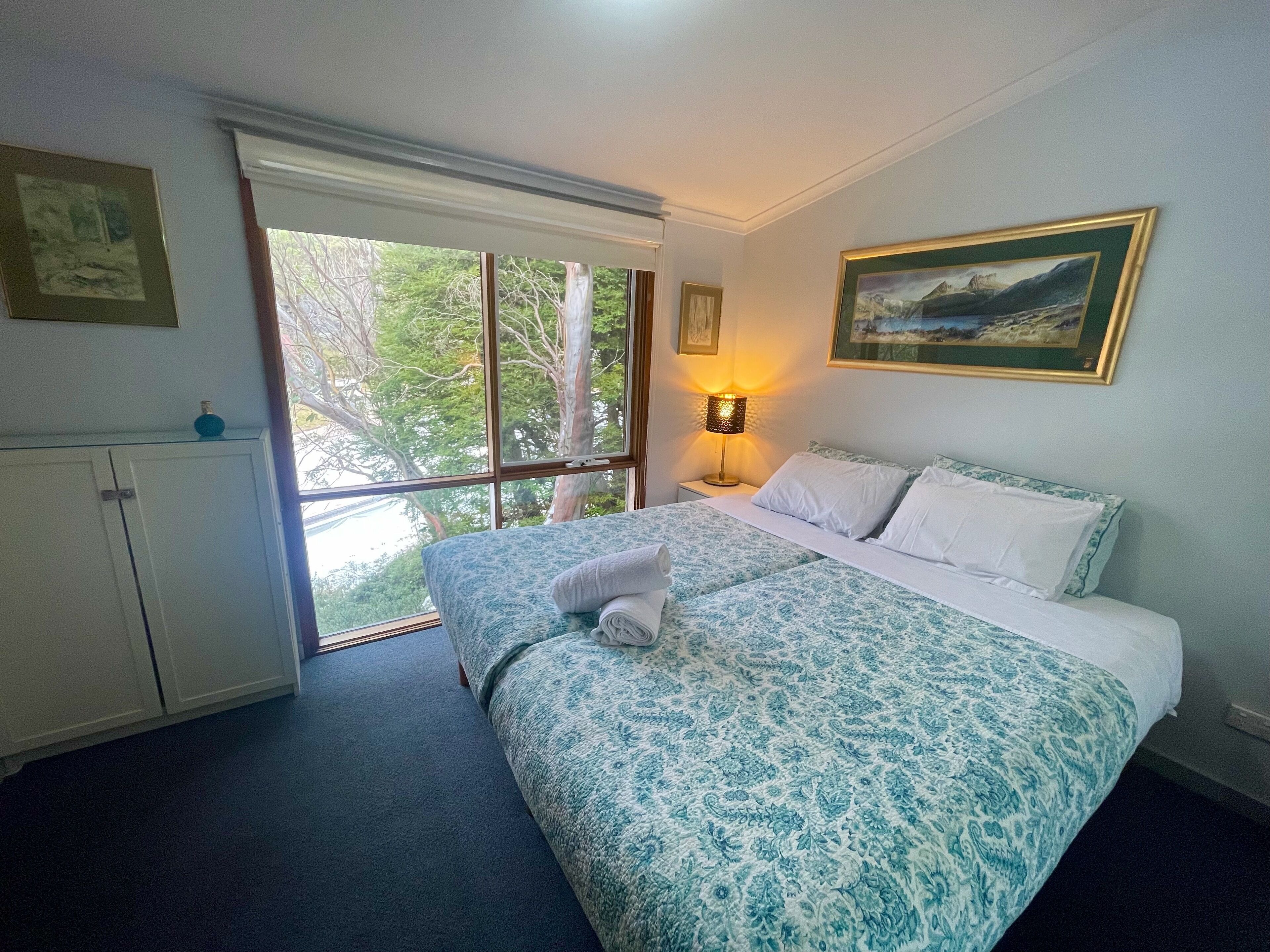 1 bedroom, desk, iron/ironing board, WiFi