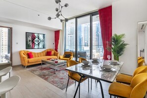 Appartement Affaires, 2 chambres | 2 chambres, coffre-fort, fer et planche à repasser