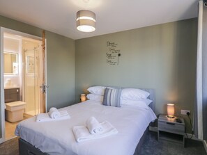 5 chambres, décoration personnalisée, ameublement personnalisé