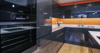 Magnolia House