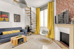 Flat-screen TV - Duplex apartment in the heart of Les Minimes, close to the Canal du Midi and the metro. (Toulouse)