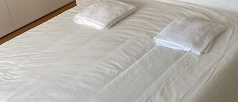 2 chambres, Wi-Fi, draps fournis