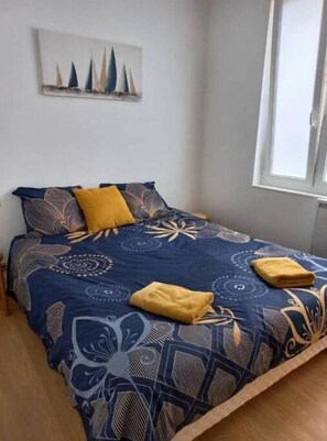 1 chambre, Wi-Fi gratuit, draps fournis