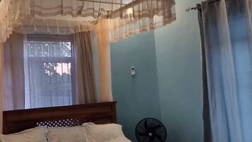 Vila | 5 kamar tidur, setrika/meja setrika, Wi-Fi gratis, dan seprai linen