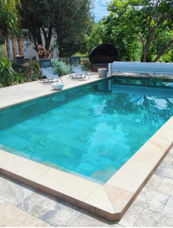 Pool - Appartement 3 Chambres Classé 4 Étoiles - Le Boulou à 1 Minute de la Rivière (Le Boulou)