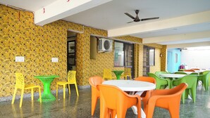 ร  ้านอาหาร