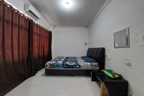 Habitació doble estàndard | Escriptori, wifi gratuïta i roba de llit
