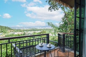 Restaurant - Pha Lae Tawan@Siray (Phuket)