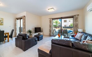 Living room - Villa Greco Mare #21 (Paralimni)