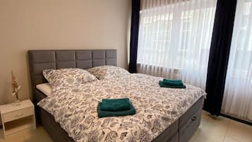 2 quartos, Wi-Fi de cortesia, roupa de cama