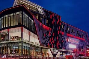 House | Bahagian luar