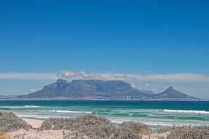 Interior - Blouberg Heights 603 (Cape Town)