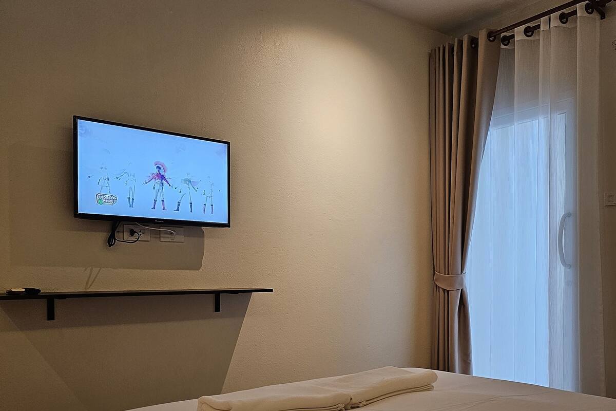 Basic Double Room | WiFi (free), bed sheets