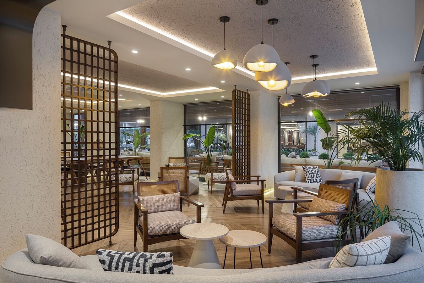 Coin salon dans le hall