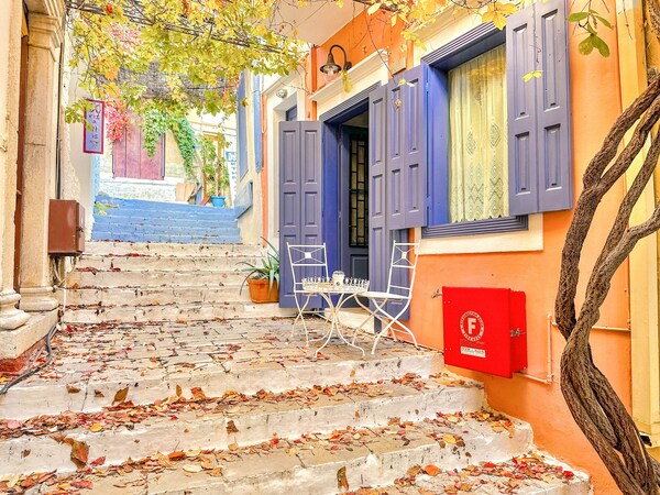 Kali Strata 1 - Downtown - Symi