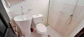 Towels, soap, toilet paper - Résidence Luna (Abidjan)