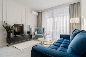 1 habitación, decoración personalizada y muebles diferentes 