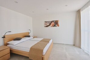 1 bedroom, in-room safe, travel cot, free WiFi - Apartment "rafael" (Vodice)