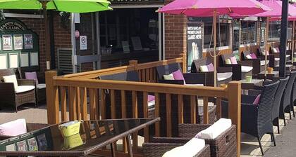 Beautiful 3-bed Static Caravan in Skegness