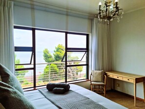 3 soverom, strykejern/-brett, wi-fi og sengetøy