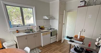 Entire Property 5 minutes to City
Perfect for Staff, Families and Groups.