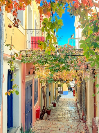 Exterior. Kali Strata 2 - Downtown