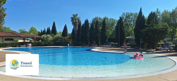 Chalet | Pool | Outdoor pool