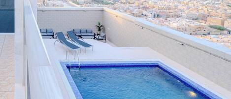 Piscine sur le toit