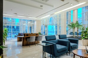 Sala de estar en el lobby