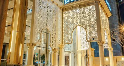 Olaya 2 Stella Stays