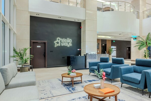 Sala de estar en el lobby