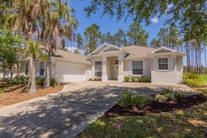 House, 4 Bedrooms | Exterior - Randy's Highlands Reserve Vacation Home 4 Bedroom Home by RedAwning (Davenport)