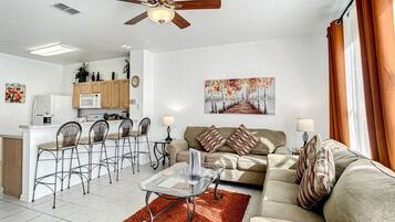 Townhome, 3 Bedrooms | Living area