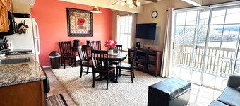 Dreamers Delight 2 Bedroom Condo by RedAwning