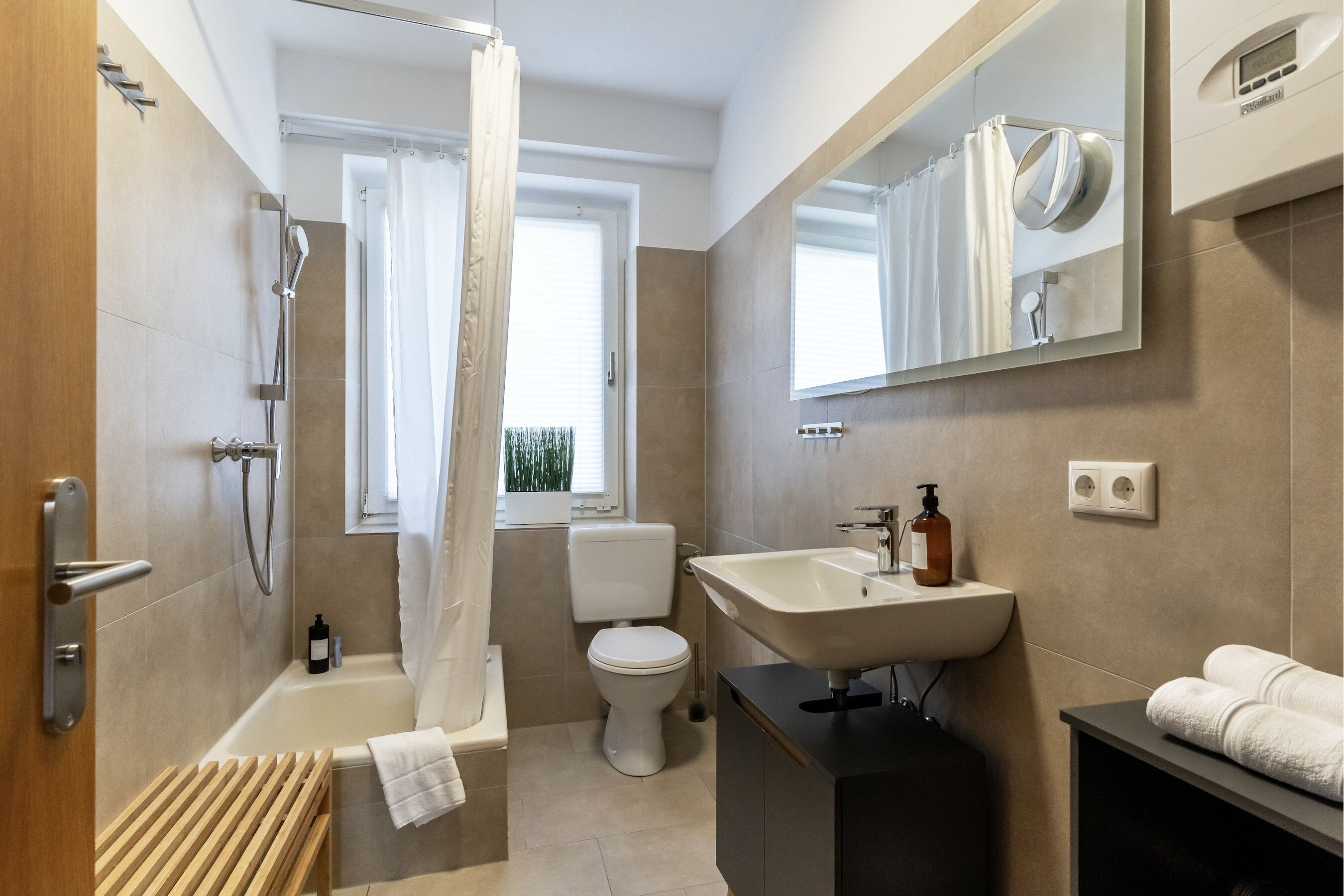 Condo | Baño | Regadera, secadora de cabello, toallas, jabón 