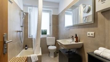 Condo | Bathroom | Shower, hair dryer, towels, soap