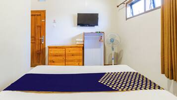 Double Room | Free WiFi, bed sheets