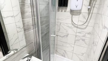 Towels, soap, shampoo, toilet paper