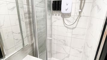 Towels, soap, shampoo, toilet paper