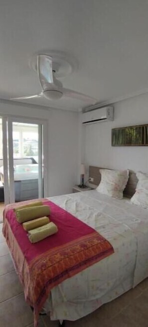 2 Schlafzimmer, Schreibtisch, WLAN