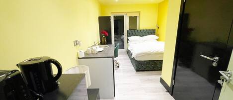 1 Schlafzimmer, Bügeleisen/Bügelbrett, WLAN, Bettwäsche