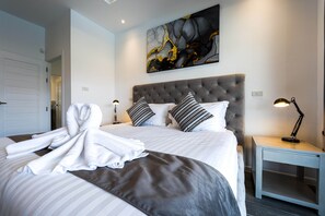 3 bedrooms, iron/ironing board, free WiFi, bed sheets - Modern 3 Bedroom Private Pool Villa -ML7 (Hua Hin)