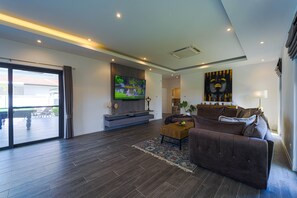 55-inch Smart TV with digital channels
