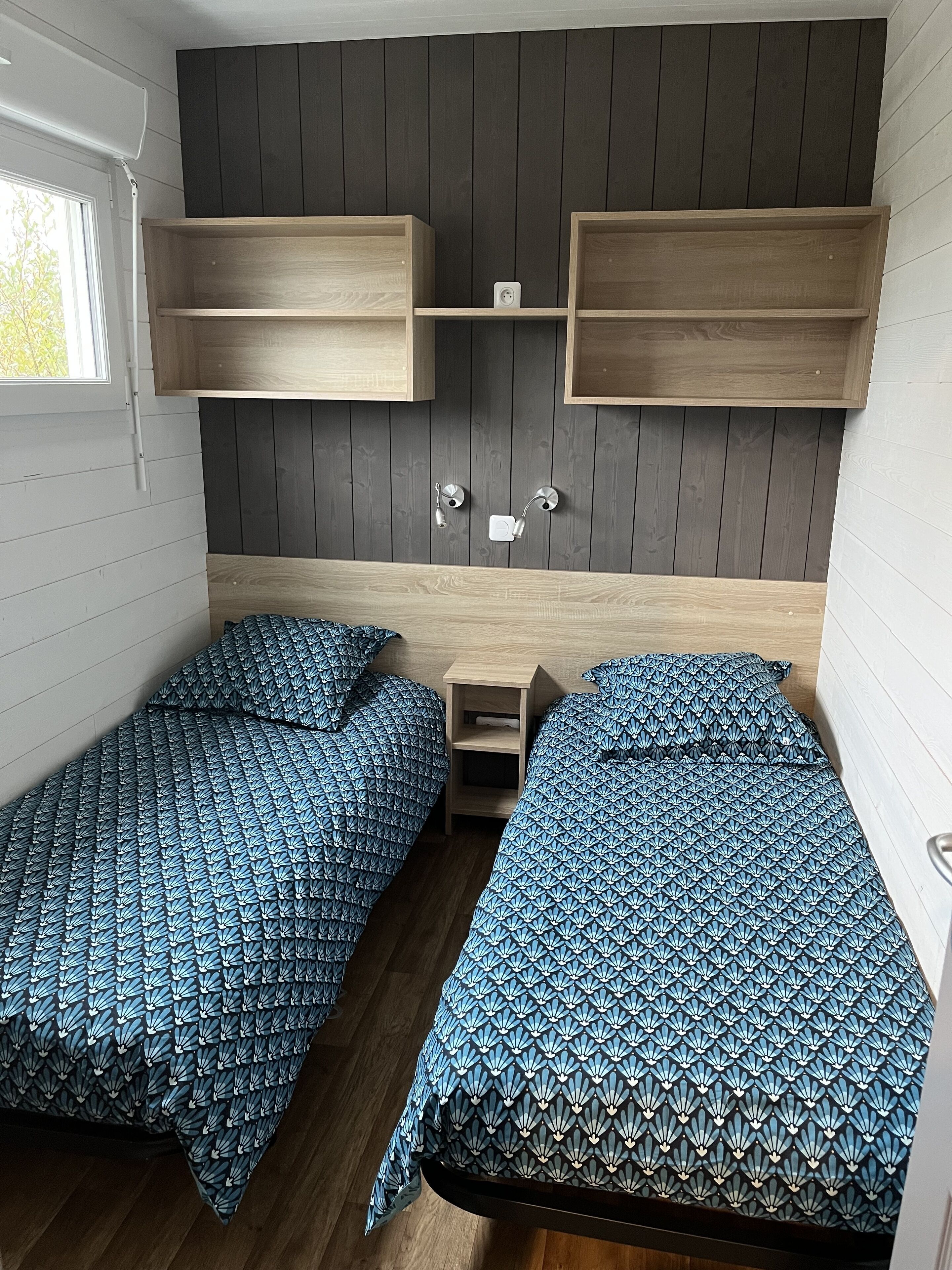 2 habitaciones, tabla de planchar con plancha y wifi 