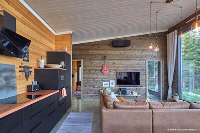 Niemi-Kapeen Kokkoranta - Tampere lakeside cottage in the midst of wild nature