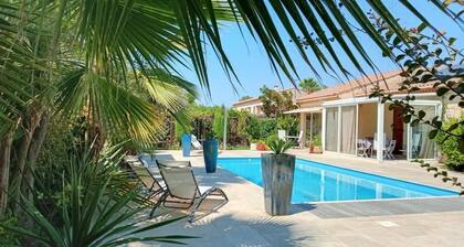 Maison familiale av piscine: repos, flĂąnerie, remise en forme
4*Gites de France