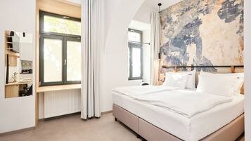 Studio Superior | 1 kamar tidur, ruang kerja ramah laptop, Wi-Fi gratis, dan seprai linen